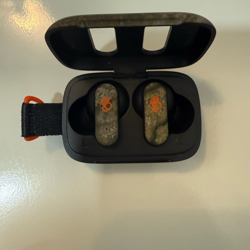 Skullcandy Camouflage Earbuds with Orange Accents